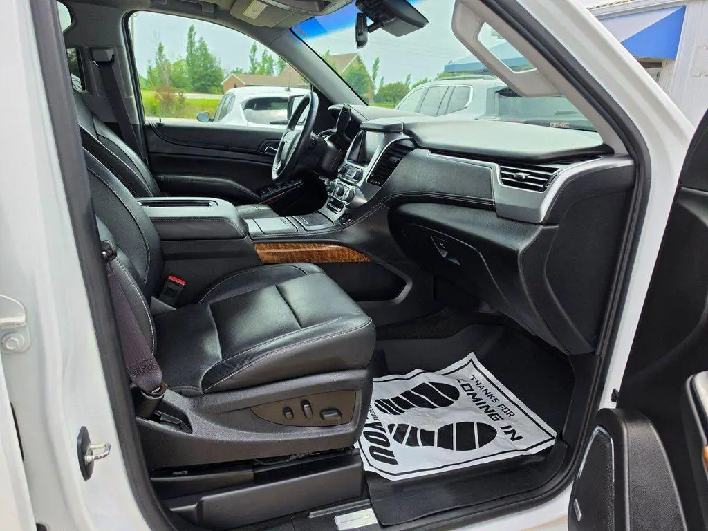 2019 CHEVROLET TAHOE PREMIER | Photo Six