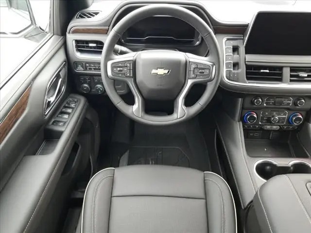 2024 CHEVROLET SUBURBAN PREMIER | Photo Three