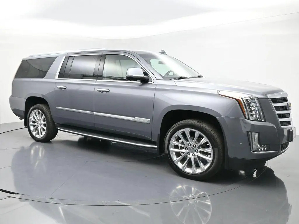 2019 CADILLAC ESCALADE ESV LUXURY | Photo One